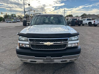 2005 Chevrolet Silverado 2500 HD LS