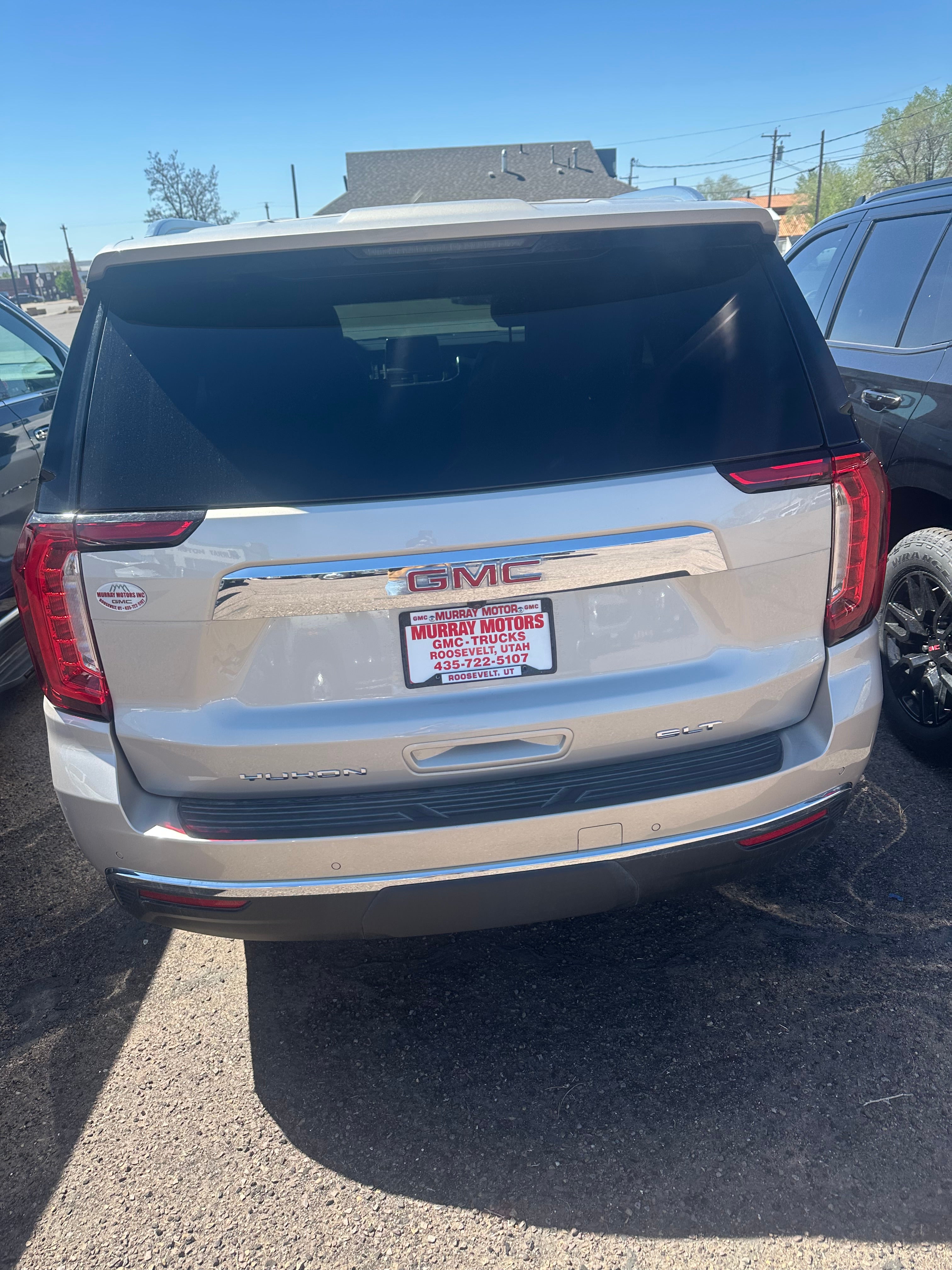 2024 GMC Yukon SLT