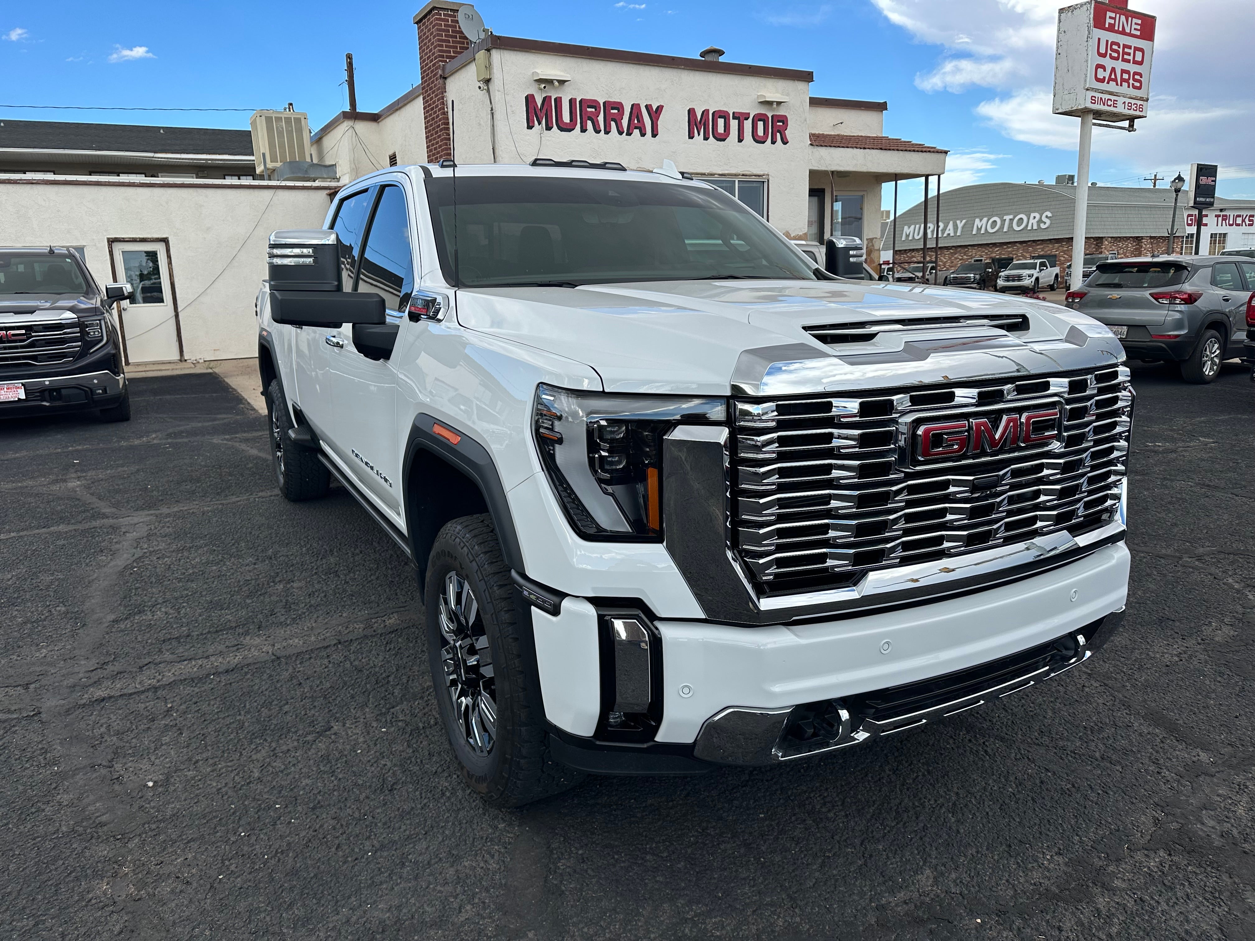 2024 GMC Sierra 3500 HD Denali