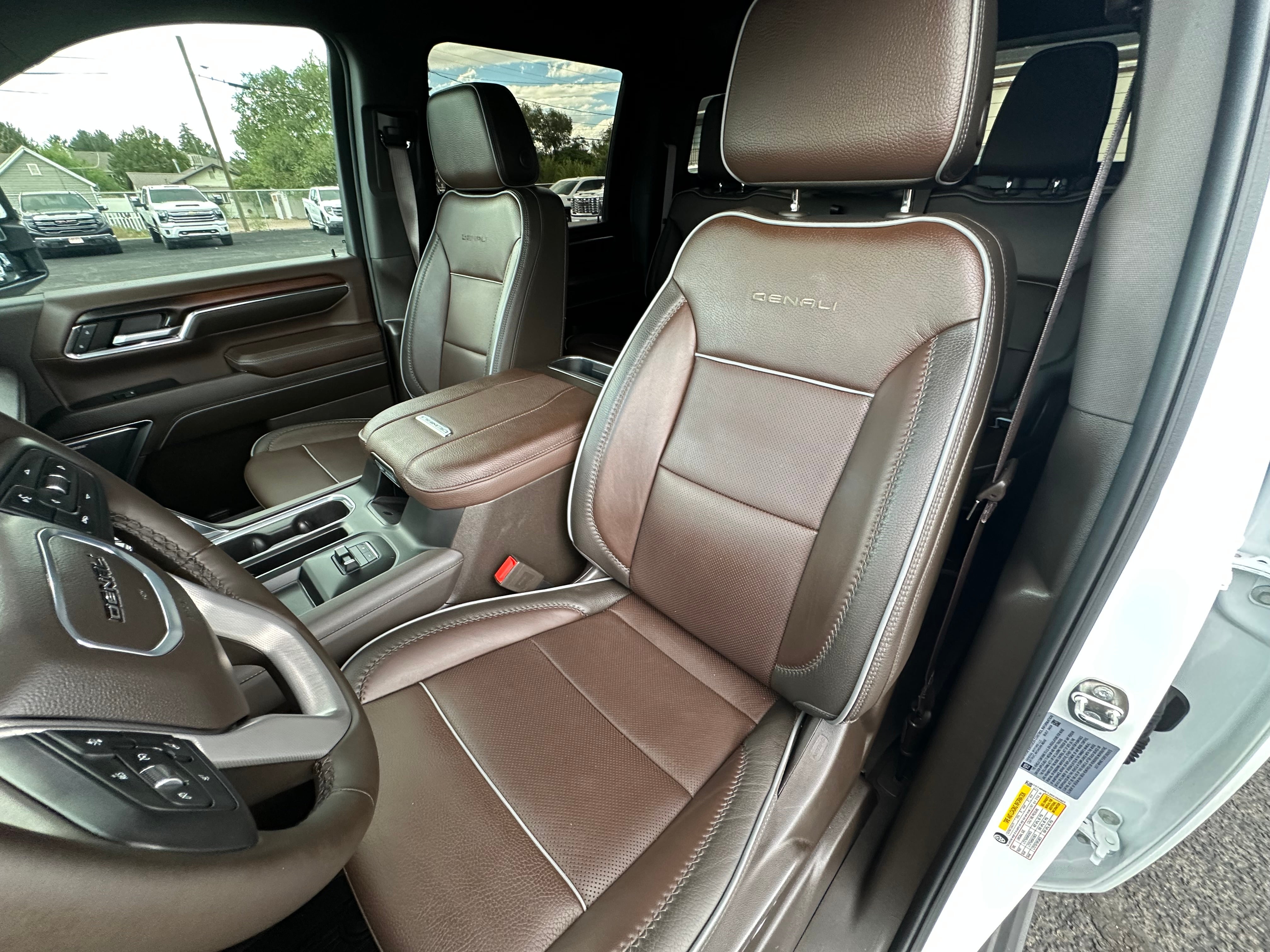 2024 GMC Sierra 3500 HD Denali