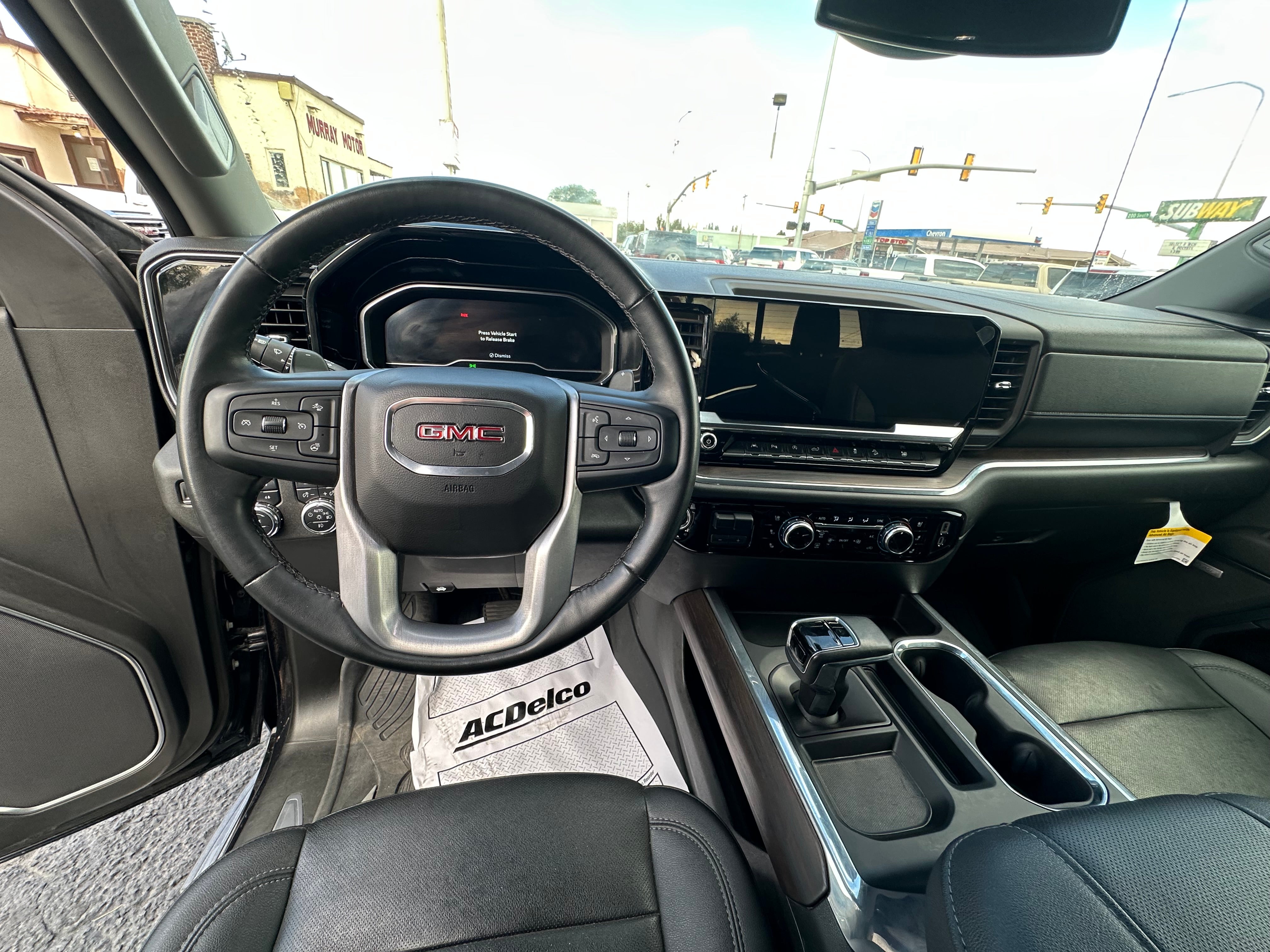 2023 GMC Sierra 1500 SLT