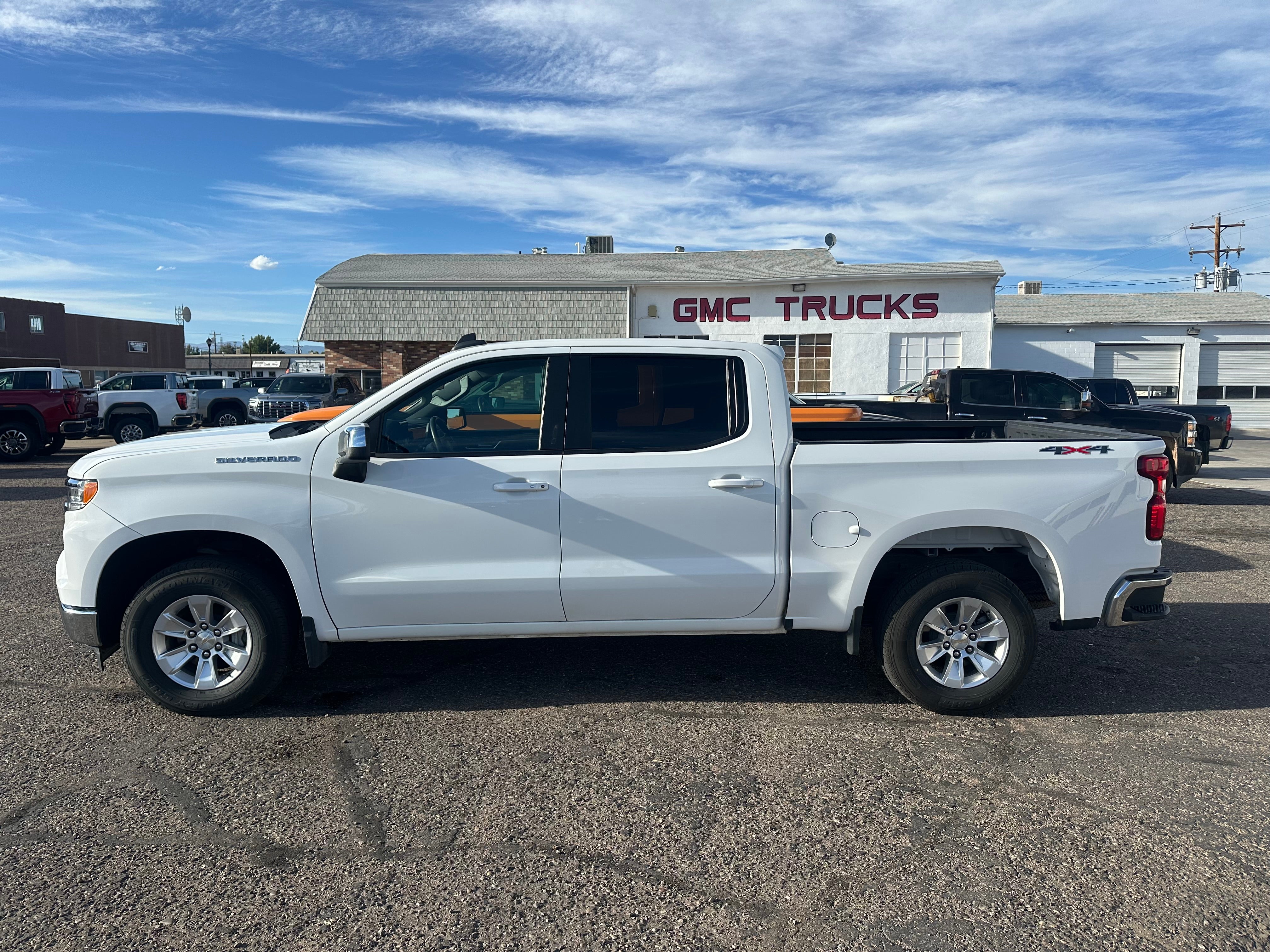 2023 Chevrolet Silverado 1500 LT
