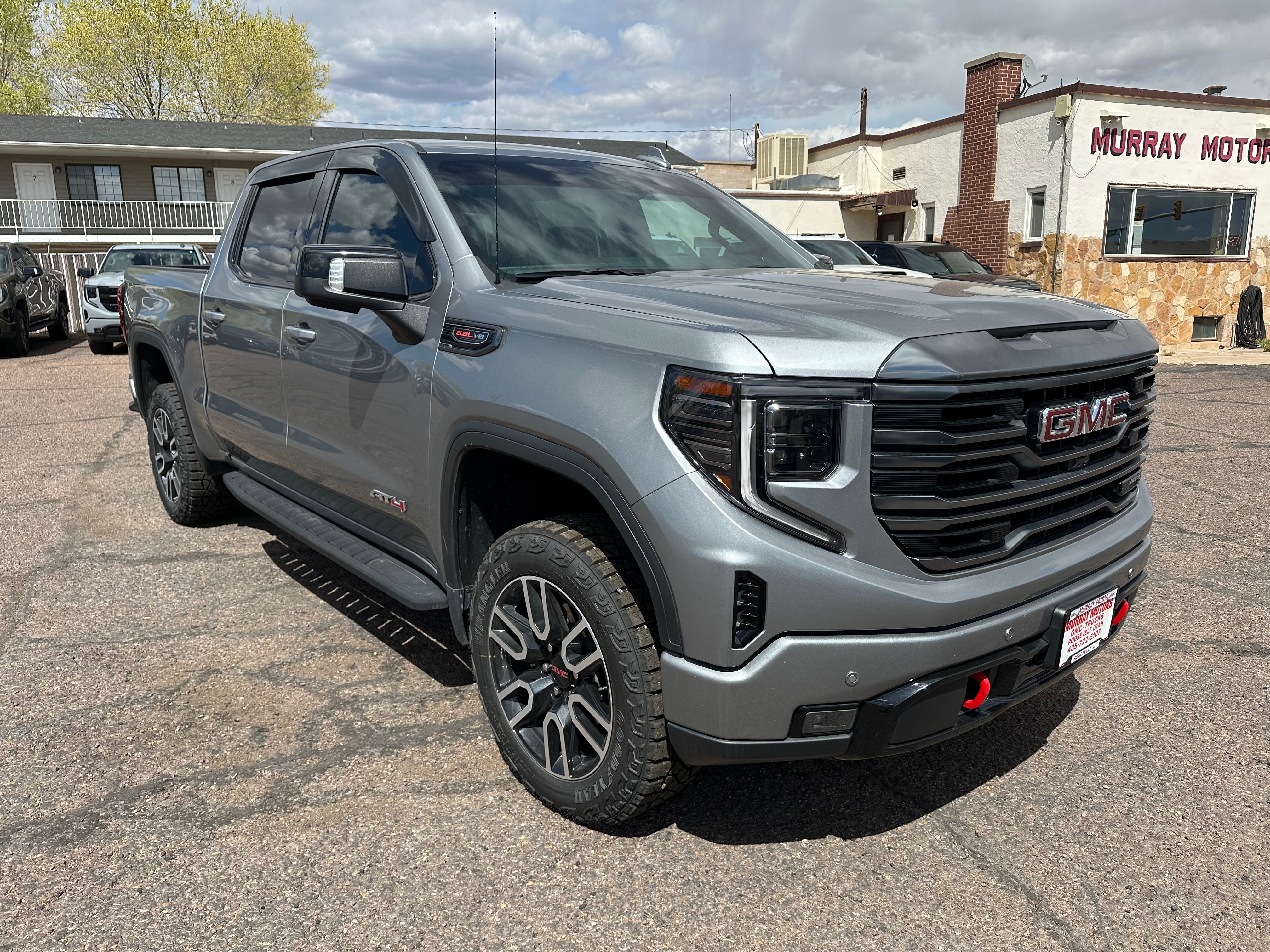 2024 GMC Sierra 1500 AT4